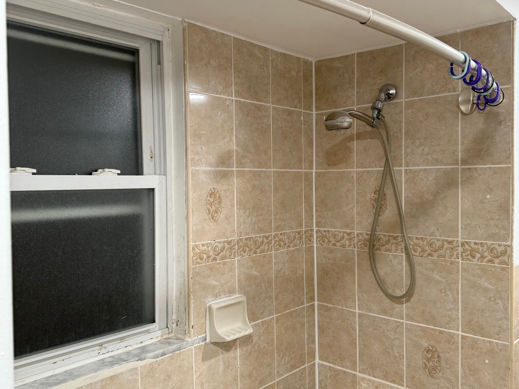 Building Photo - 41 Wood St