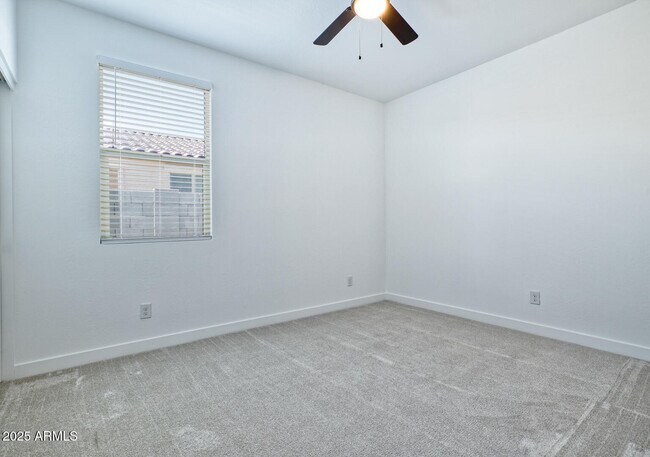 Building Photo - 17350 W Alexandria Way