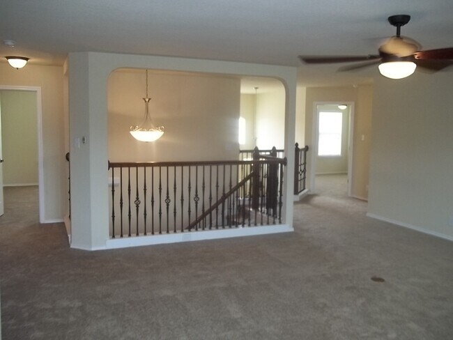 Building Photo - 9731 Common Law