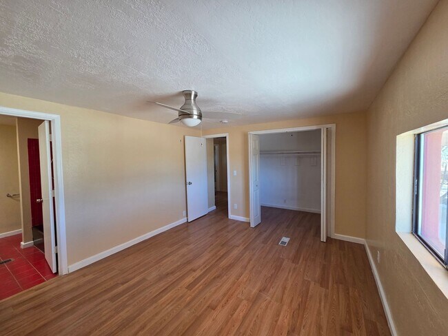 Building Photo - Queen Creek 3 bed / 2 bath on just under 5 Acres! No HOA!