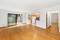 Building Photo - 592-594 Corbett Avenue