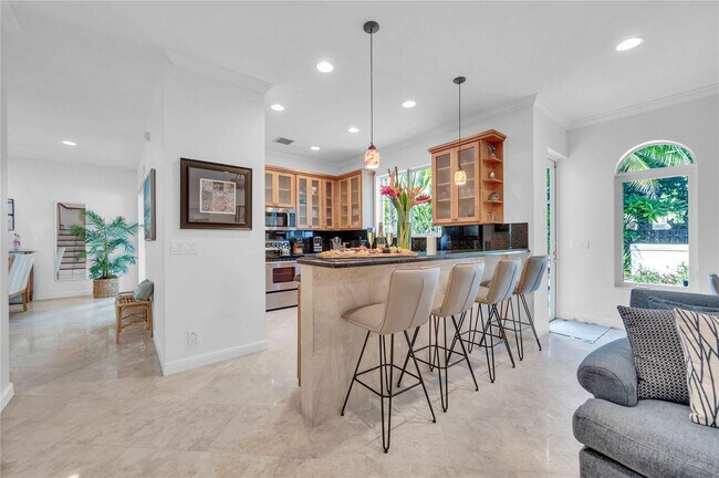 Building Photo - 3315 NE 17th St