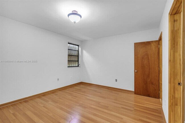Building Photo - 12845 SW 49th Terrace