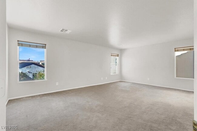 Building Photo - 11667 Autunno St