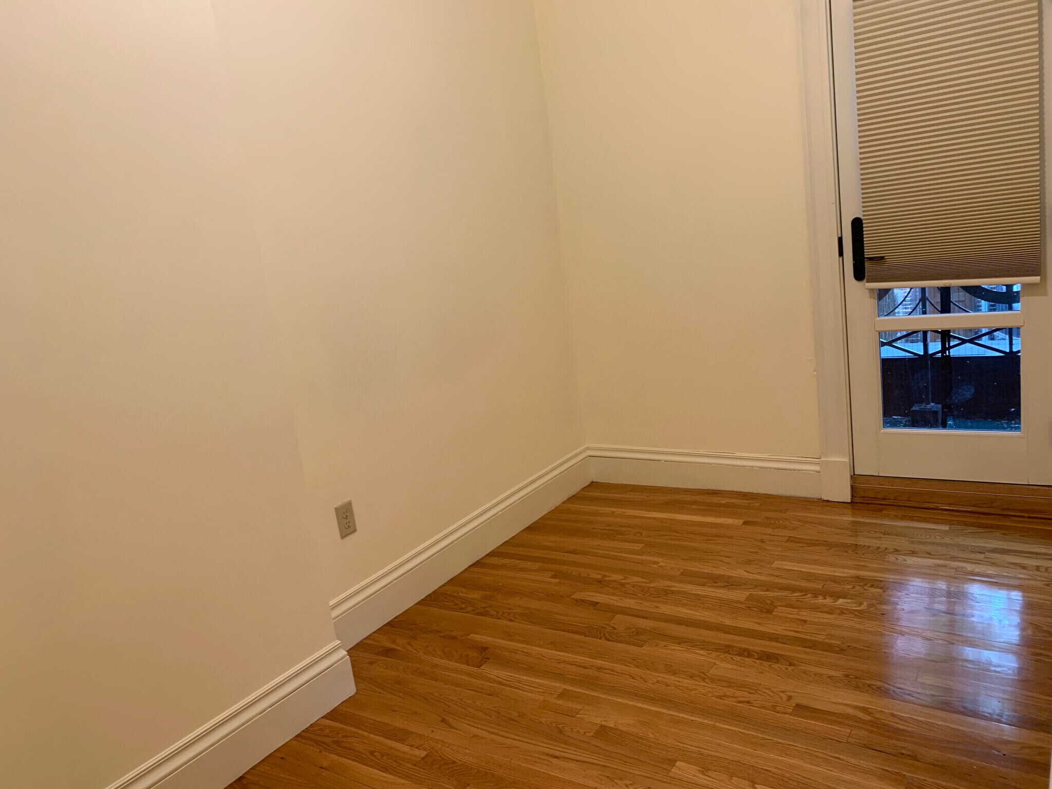 Building Photo - 195 Commonwealth Ave