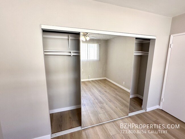 Building Photo - Newly Updated 2Bedroom 1Bathroom In Prime ...