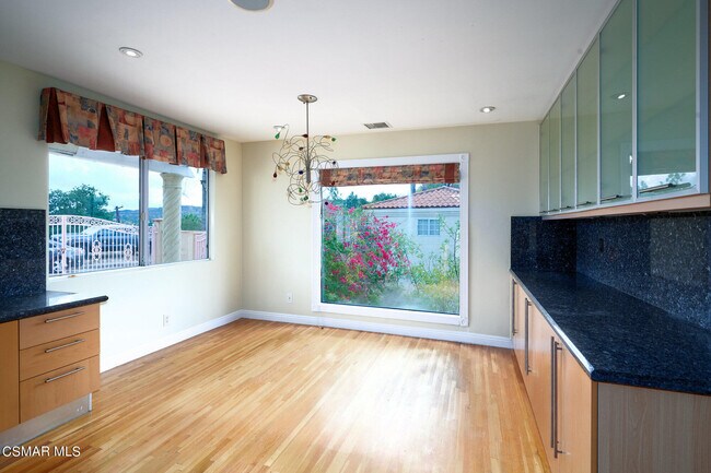 Building Photo - 4613 Reforma Rd