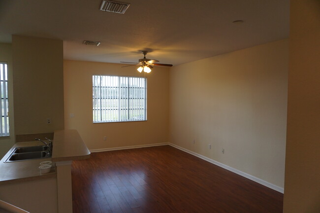 Building Photo - 1227 Abaco Ln