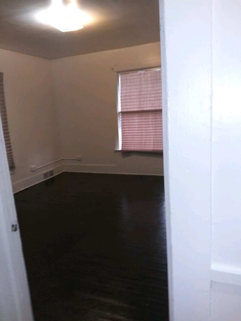 Building Photo - 818 Shorb Ave NW