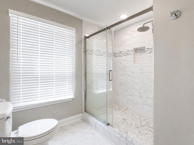 Building Photo - 4513 Shoal Creek Ct