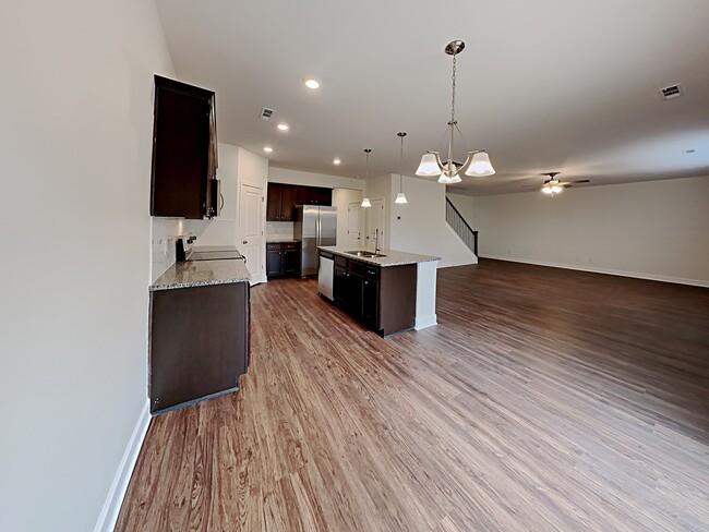 Building Photo - 1025 Bluewater Point Drive