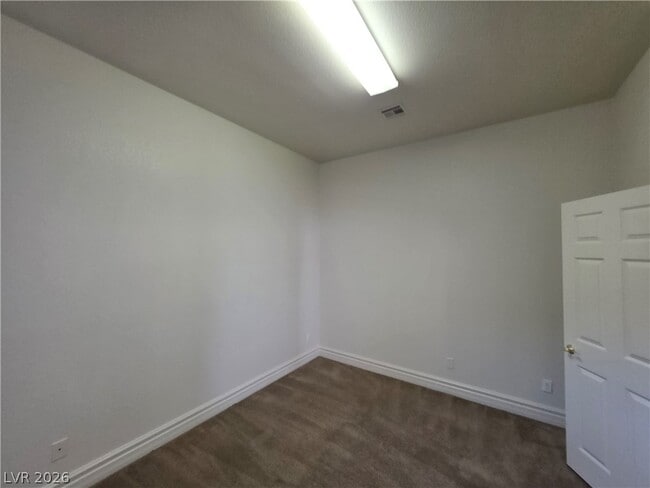 Building Photo - 10717 Refectory Ave