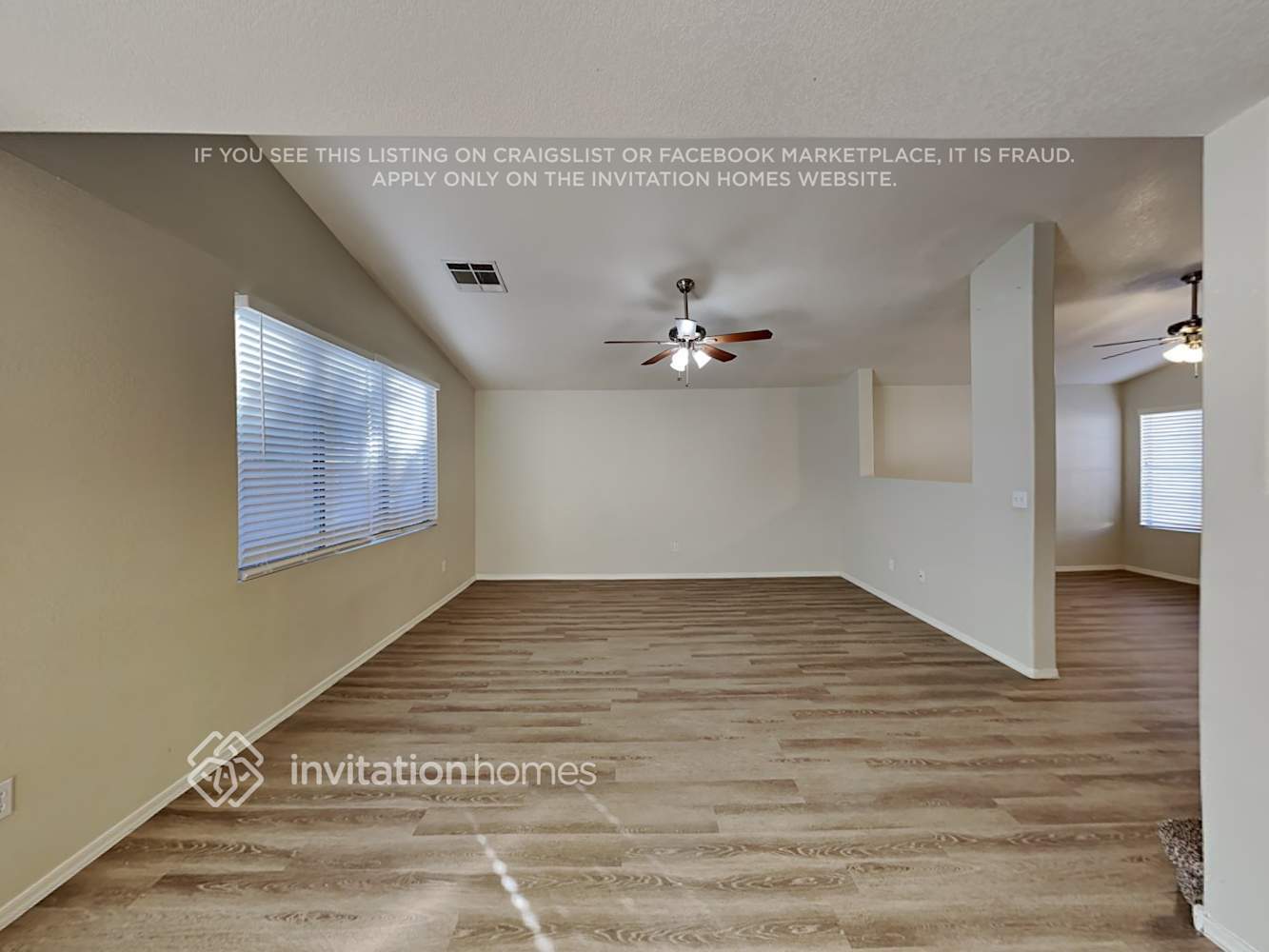 Building Photo - 1575 E Baylor Ln
