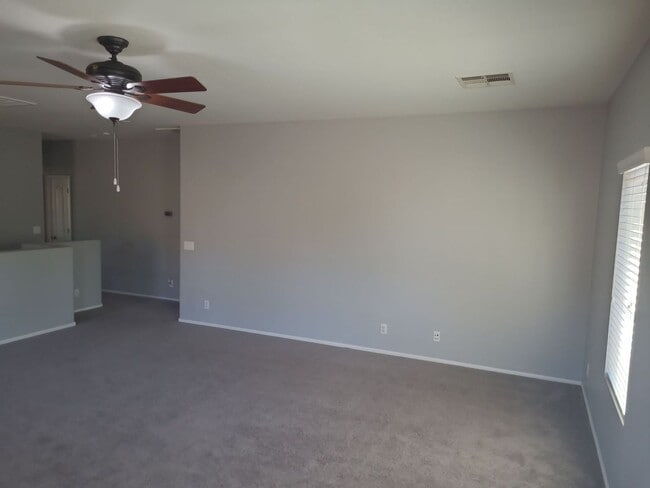 Building Photo - Ideal Living in Highland Groves: Stunning Cul-de-Sac Home with Builder Upgrades, Open Floor Plan,...