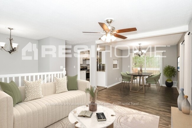Building Photo - 403 River Chase Dr