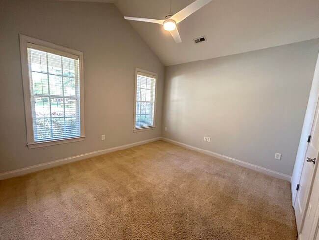 Building Photo - Oak Ridge at Plantation Landing | 4 Bedrooms, 3 Baths