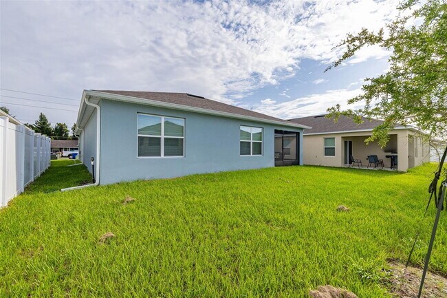 Building Photo - 1078 Clay Blvd