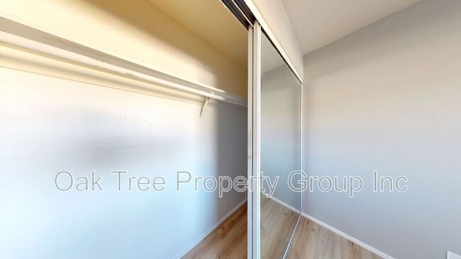 Building Photo - 2858–2860 Brookdale Ave