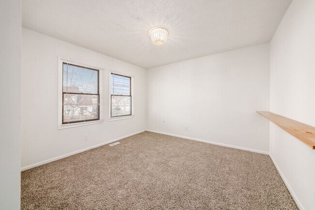 Building Photo - Fully Renovated Reynoldsburg Home