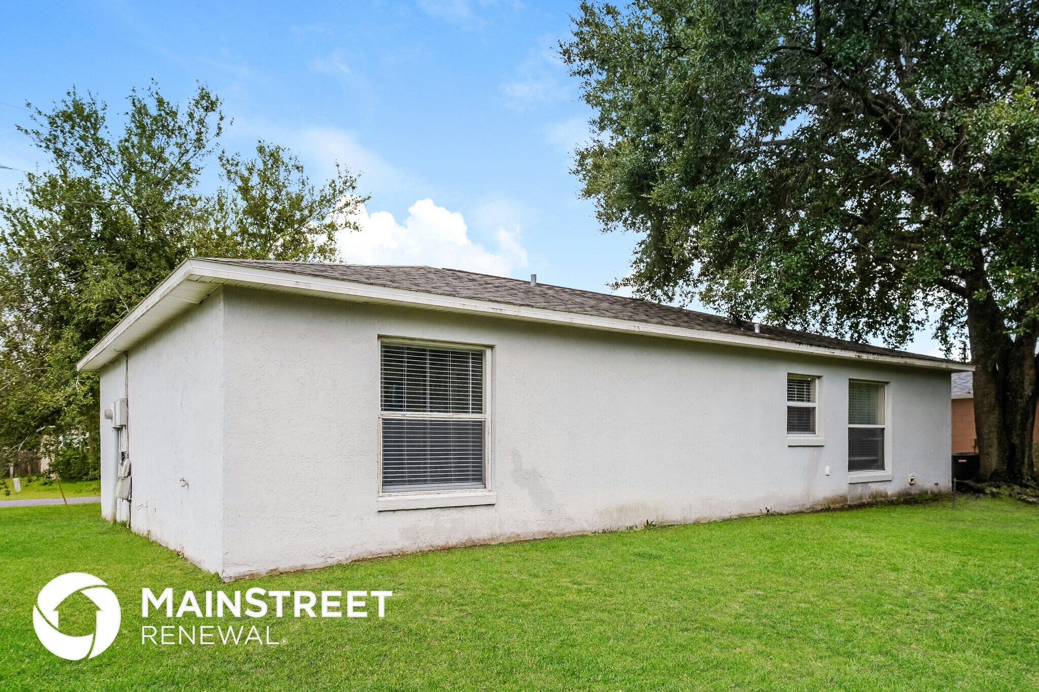 Building Photo - 1109 Cambourne Dr