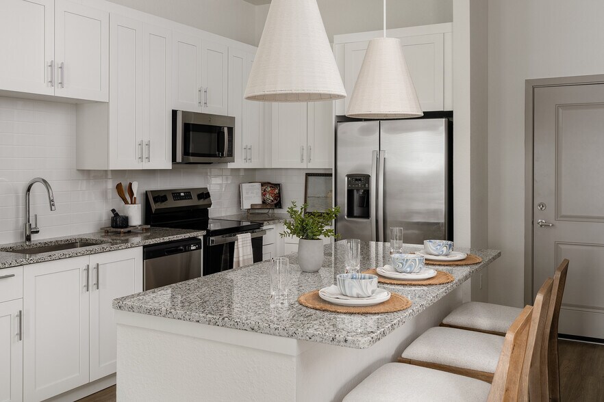 PEN00058-Edit - Livano Charlotte Harbor