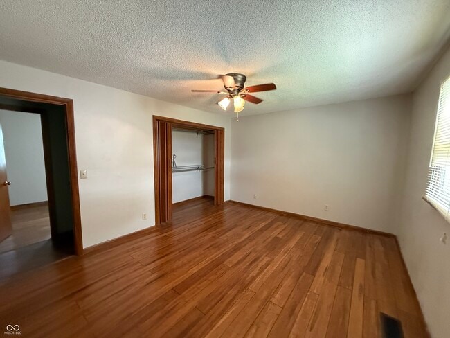 Building Photo - 1216 N Cherry St