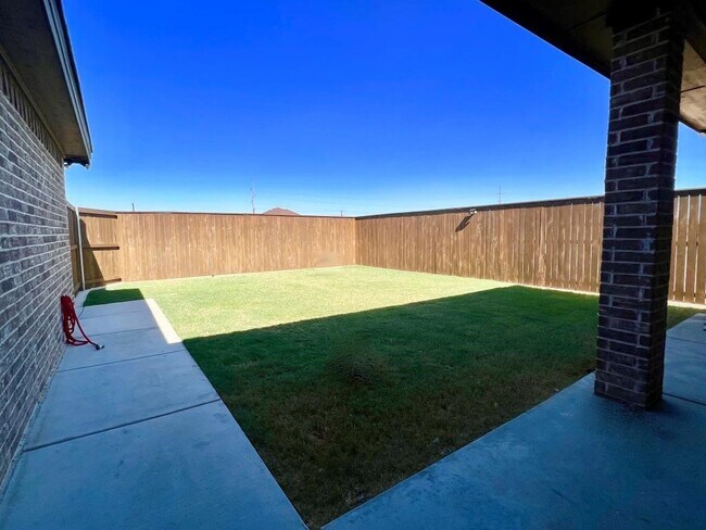 Building Photo - 165 Rustic Trl Rd