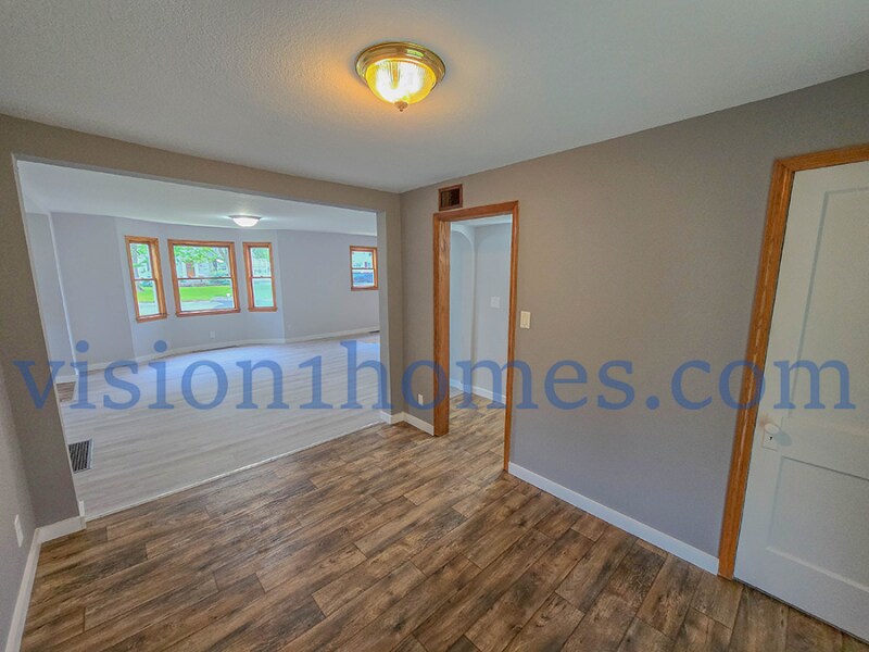 Building Photo - 402 N Nixon Ave