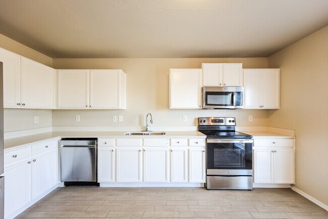 Building Photo - 6206 Kensinger Pass