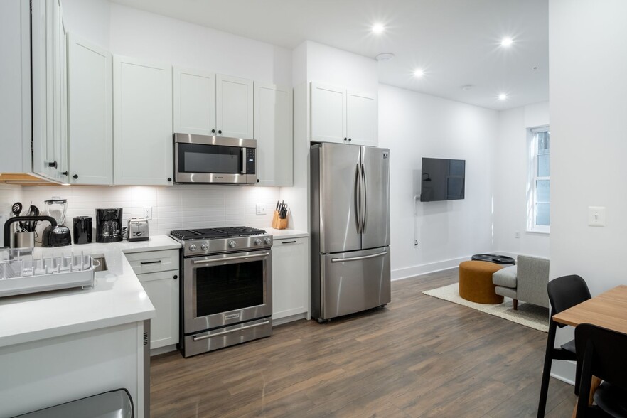 Interior Photo - Cassell Co-Living (Furnished Rooms)