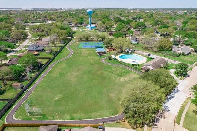 Building Photo - 12410 Pantano Drive