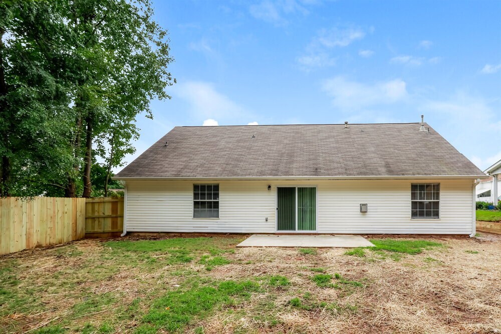 Building Photo - 275 Eagle Way