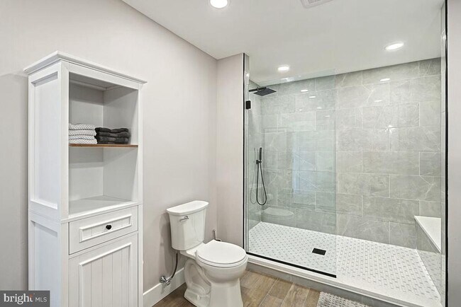 Building Photo - 790 Bendersville Wenksville Rd