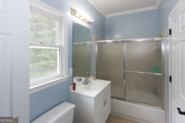 Building Photo - 5166 Wheeler Dr