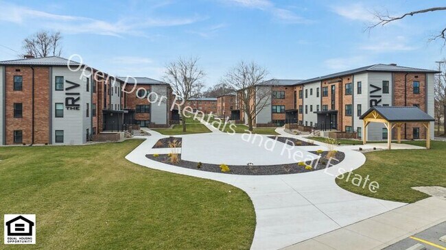 Building Photo - 1823 Griswold Dr