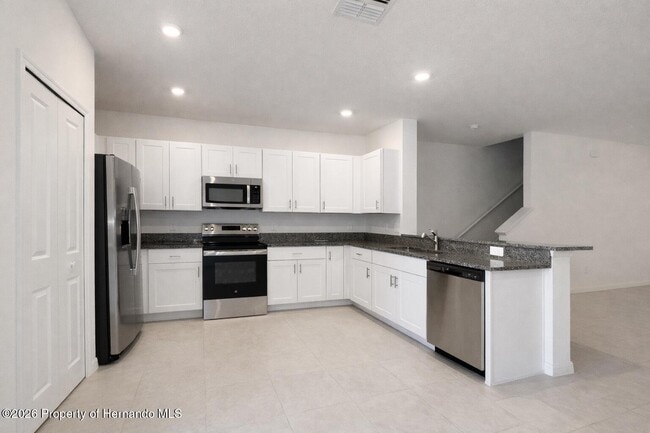 Building Photo - 6090 Shiner St