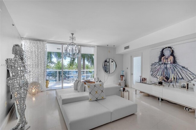 Building Photo - 400 Alton Rd