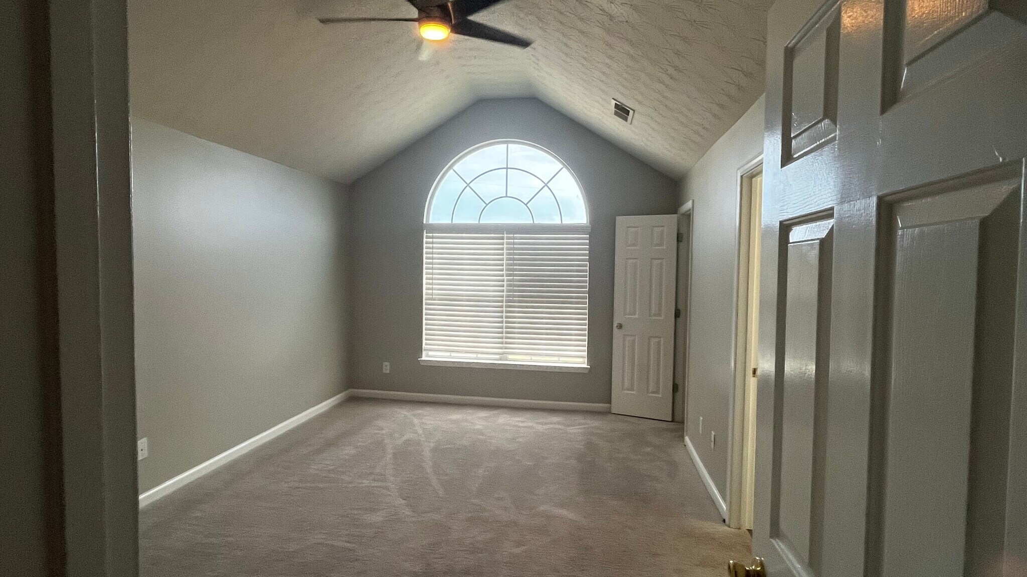 Master Bedroom - 2800 Carolina Rdg
