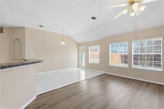 Building Photo - 3907 Rose Ct