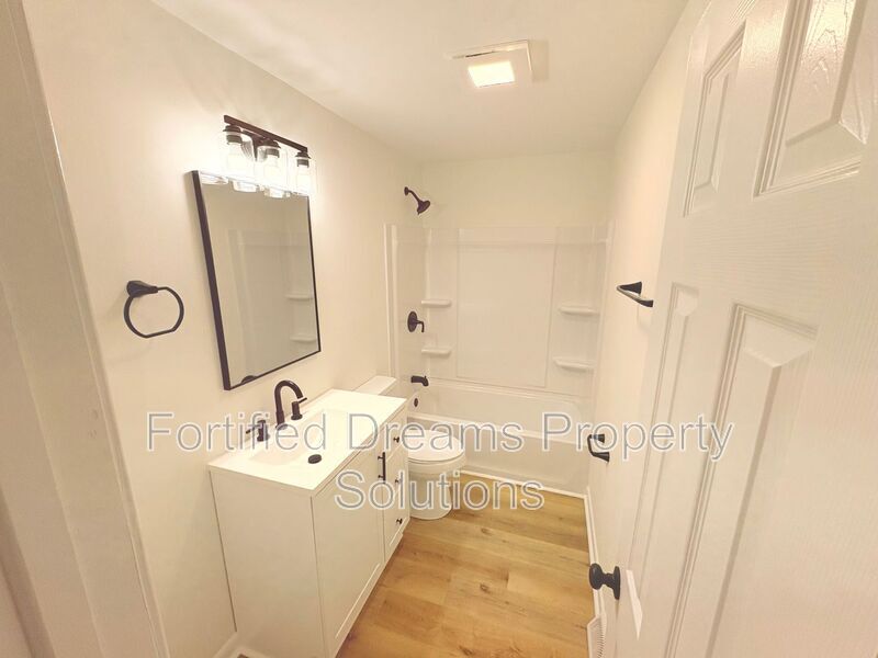 Building Photo - 1174 Perch Rd