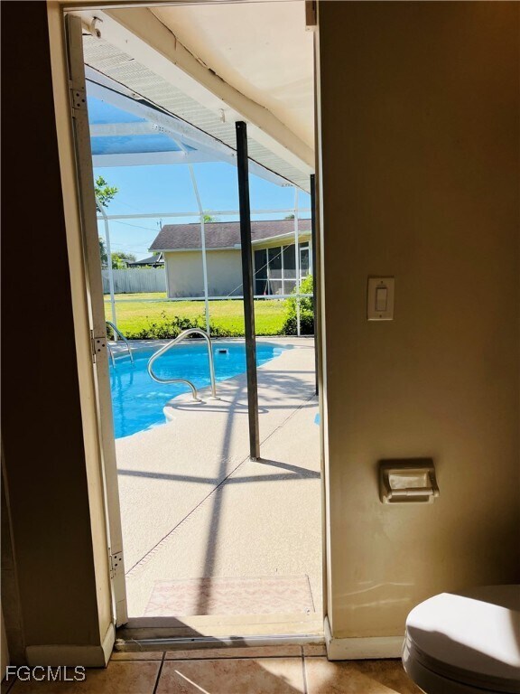 Building Photo - 3019 SE 5th Pl