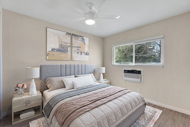 Interior Photo - Palms Apartments