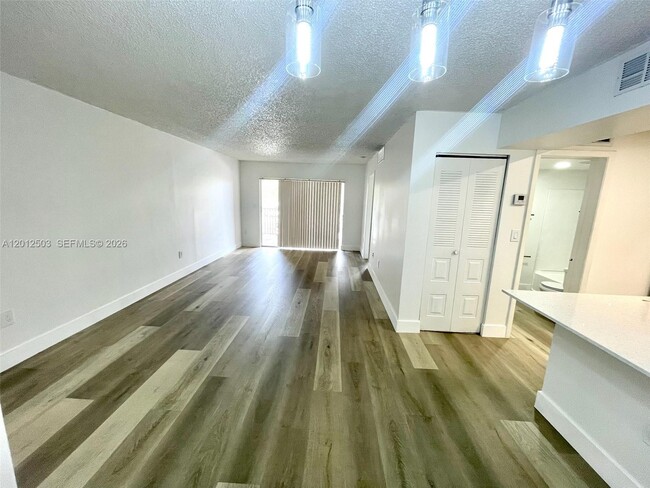 Building Photo - 15201 SW 80th St