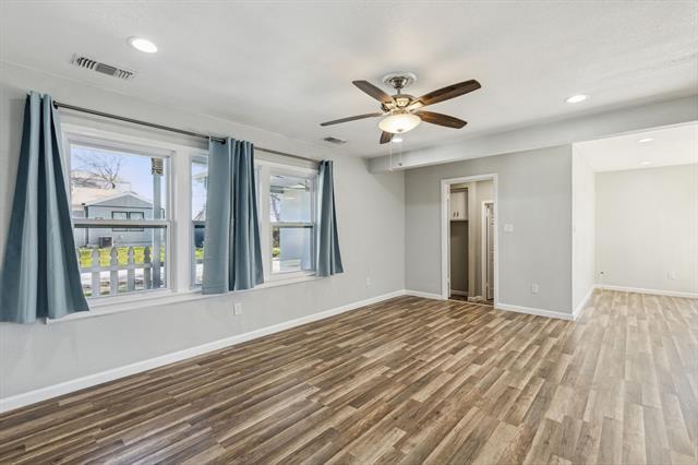 Building Photo - 4701 Calmont Ave