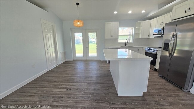 Building Photo - 5201 Diamond Dr