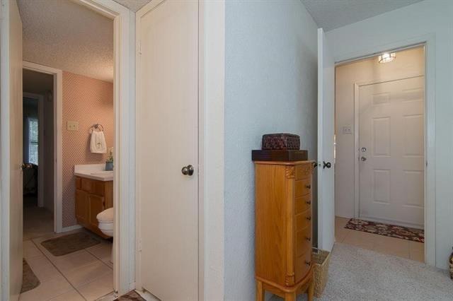 Building Photo - 1805 Spring Creek Pkwy