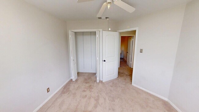 Building Photo - 1110 Boulder Run