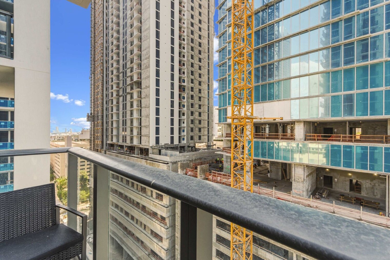 Building Photo - 11 NE 6th St