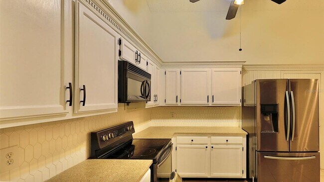 Building Photo - 3816 Pebble Ct