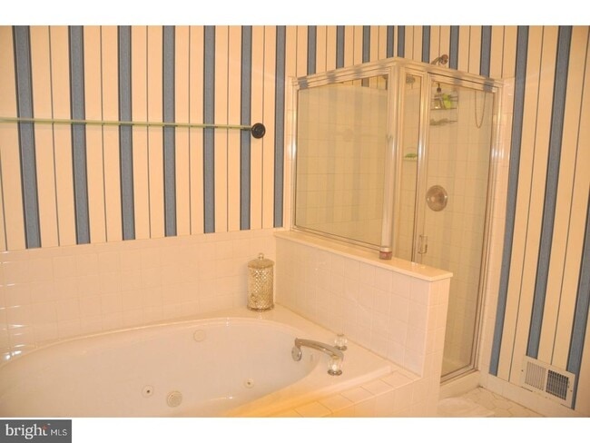 Building Photo - 38 Voorhees Ct